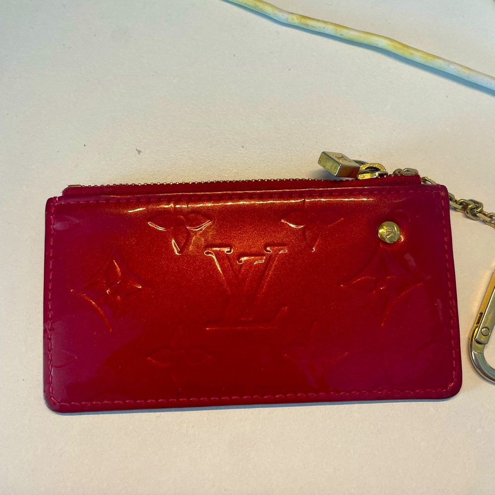 Louis Vuitton Vernis Key Pouch Cherry